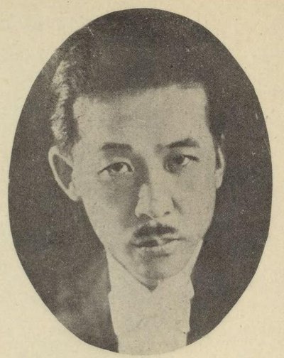 山田耕筰の肖像写真